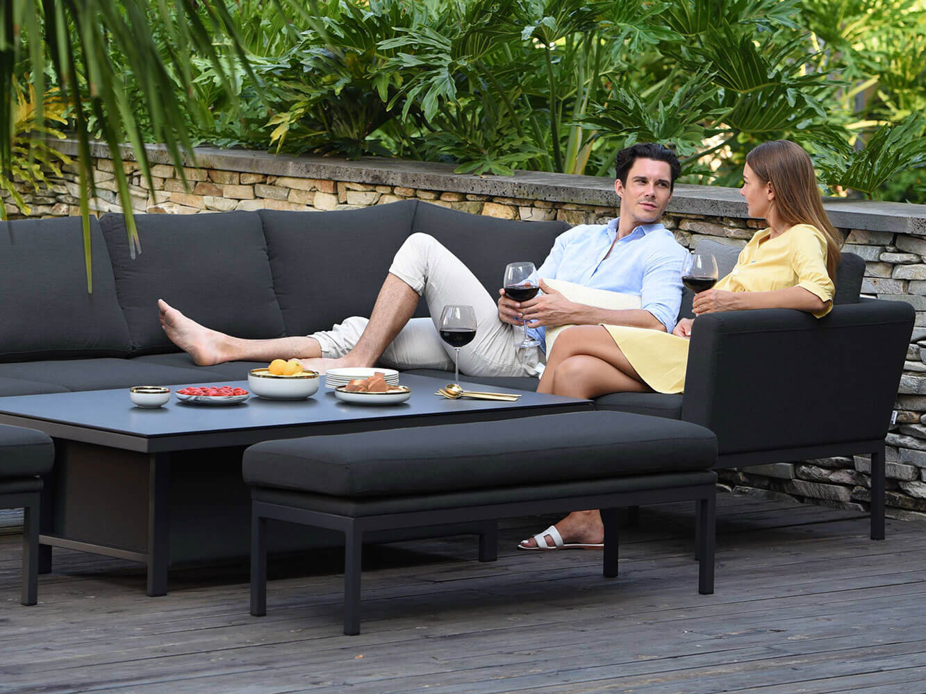 Argenta Corner Dining Set with Rising Table